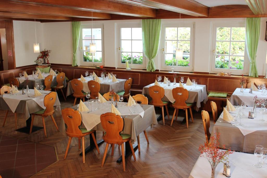 Gasthaus Zur Linde Hotel Glottertal Exterior foto